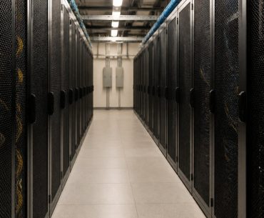 Why Do Dedicated Server Bandwidth Costs Vary by Data Center Location?